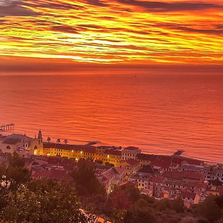 Hotel Sotto Le Stelle ...Il Mare Pietra Ligure Exteriér fotografie