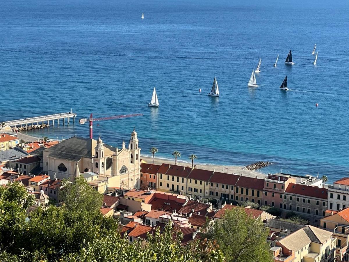 Hotel Sotto Le Stelle ...Il Mare Pietra Ligure Exteriér fotografie
